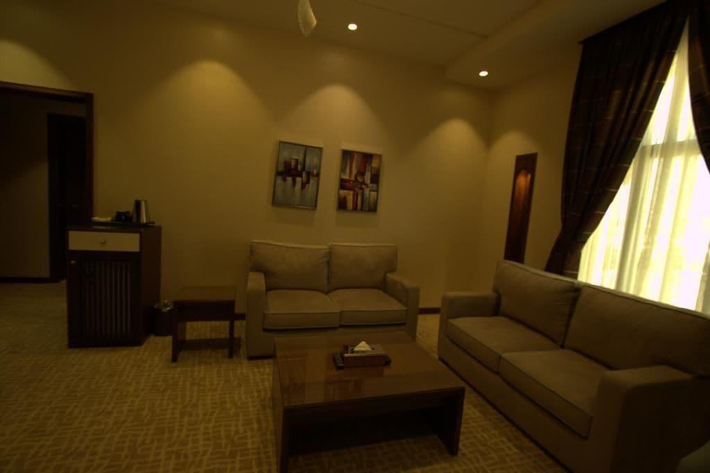 Palm Boutique Hotel Jeddah Exterior photo