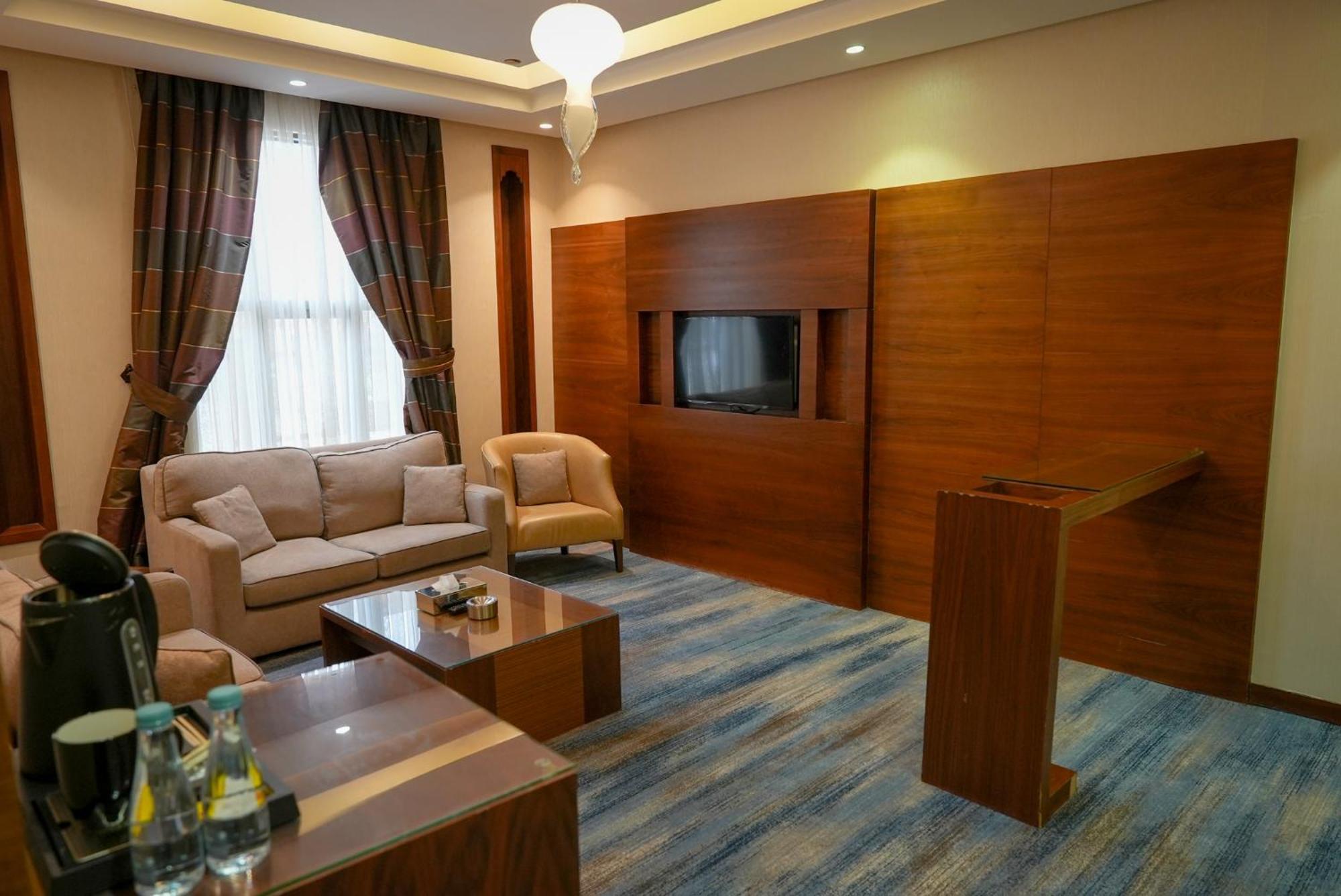 Palm Boutique Hotel Jeddah Exterior photo